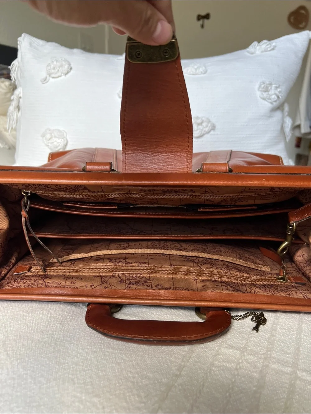 Nash Men's Brown Leather Briefcase Travel Bag - Classic Carry. Italian Leather